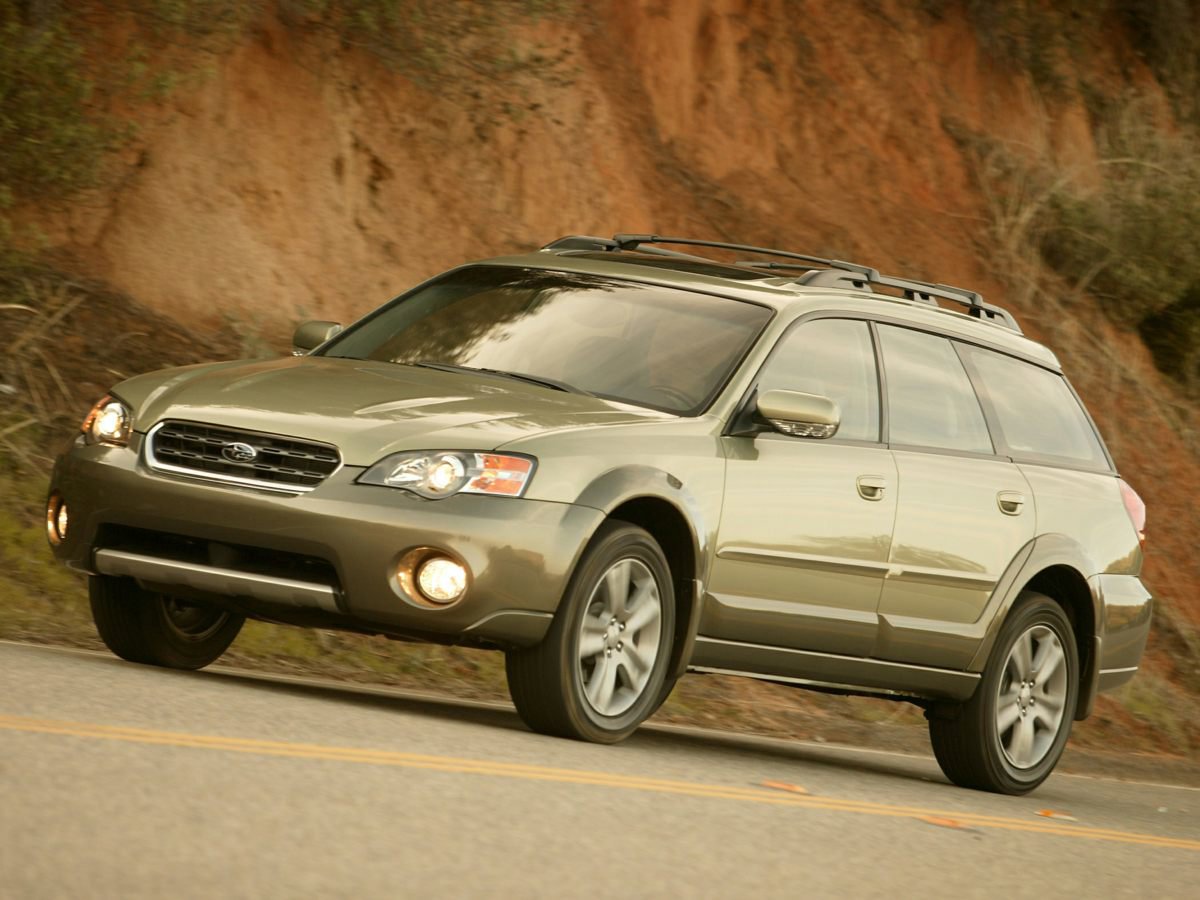Used 2005 Subaru Outback 2.5i image 1