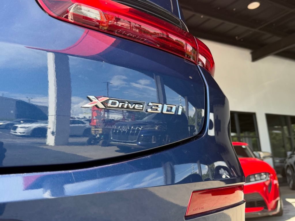 Used 2022 BMW X4 xDrive30i AWD/4WD image 11