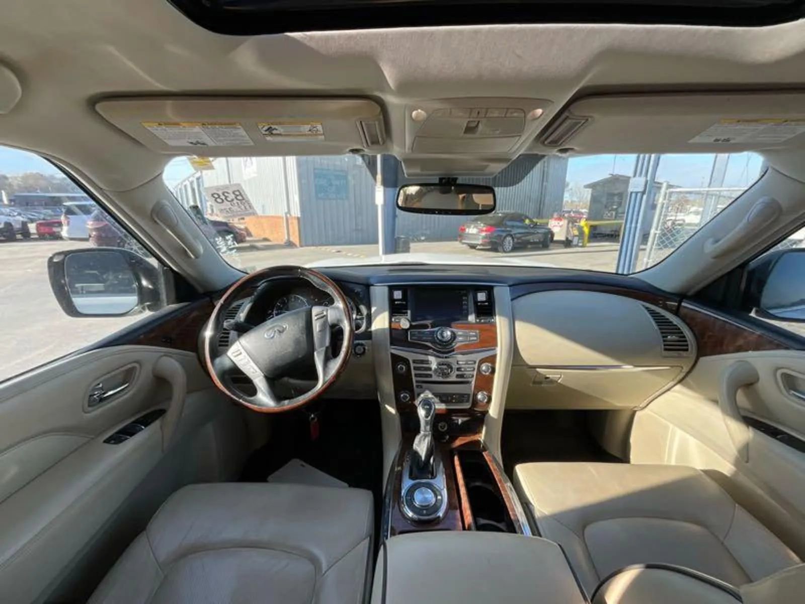 Used 2019 INFINITI QX80 Luxe w/ Cargo Package image 12