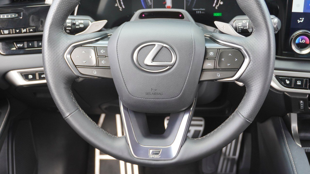 Used 2023 Lexus RX 500h F Sport w/ Accessory Package (Z1) image 27