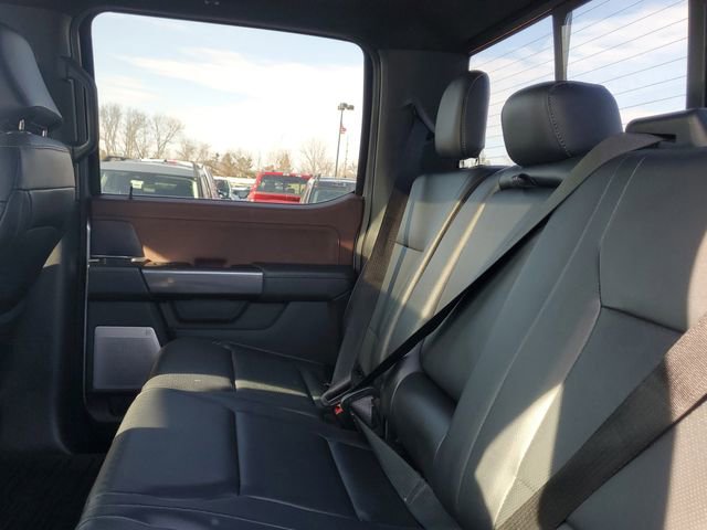 Certified 2022 Ford F150 Lariat w/ Equipment Group 502A High image 27