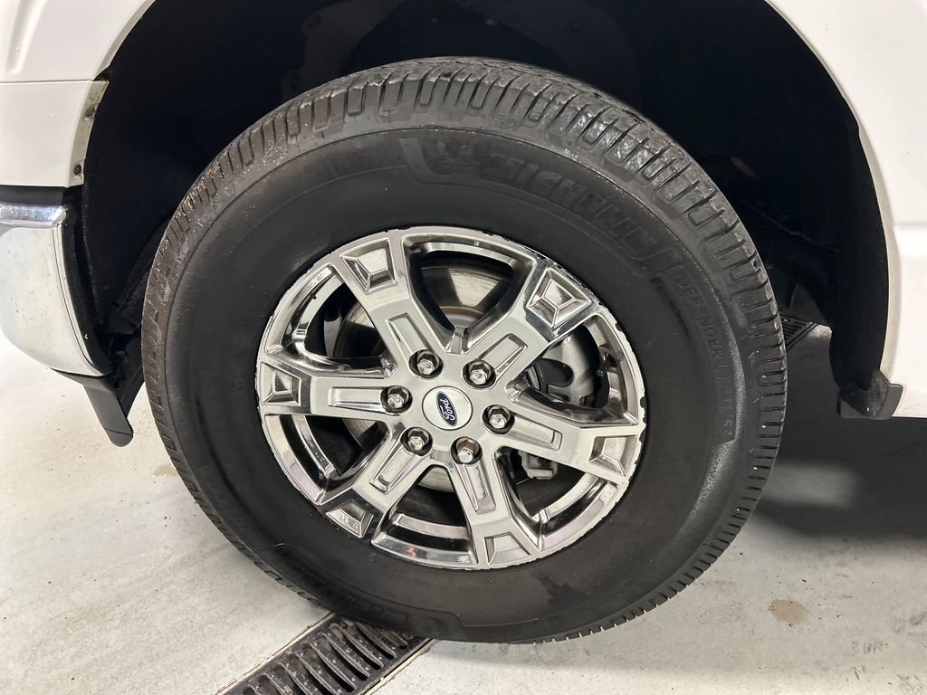 Used 2021 Ford F150 XLT w/ Equipment Group 302A High image 9