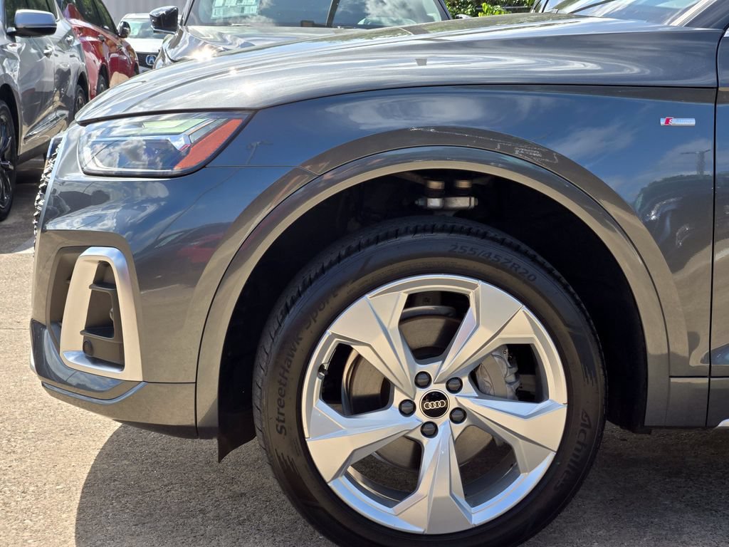 Certified 2023 Audi Q5 2.0T Premium Plus w/ Premium Plus Package AWD/4WD image 13
