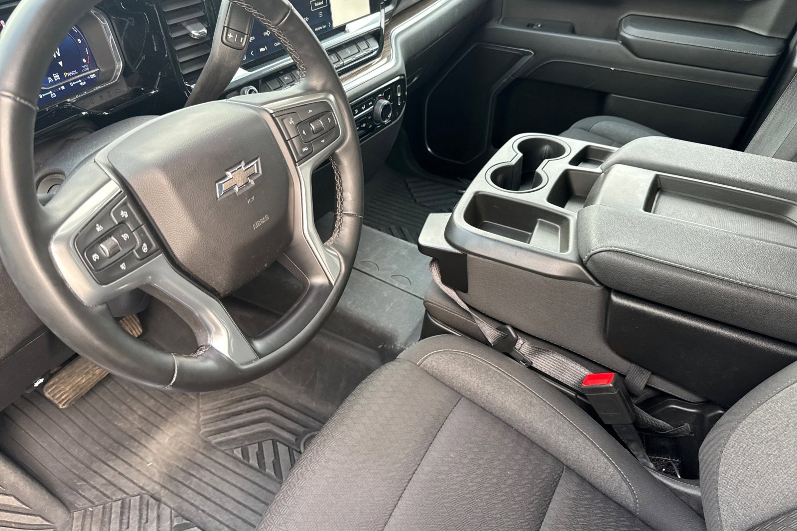 Used 2024 Chevrolet Silverado 1500 RST w/ Z71 Off-Road Package image 7