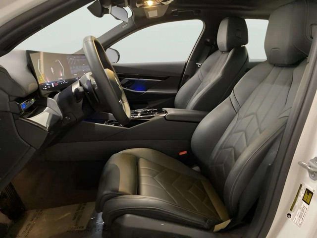 Used 2025 BMW 530i RWD image 20