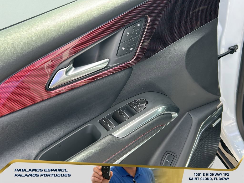 New 2026 Chevrolet Traverse RS image 11