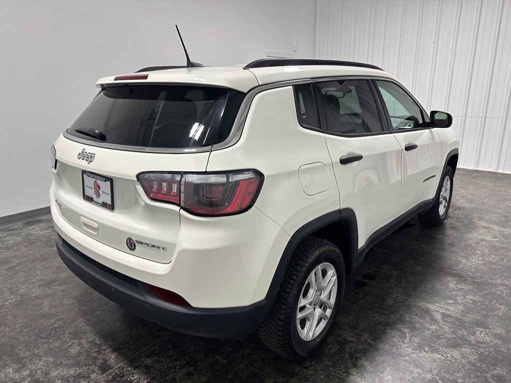 Used 2021 Jeep Compass Sport AWD/4WD image 5