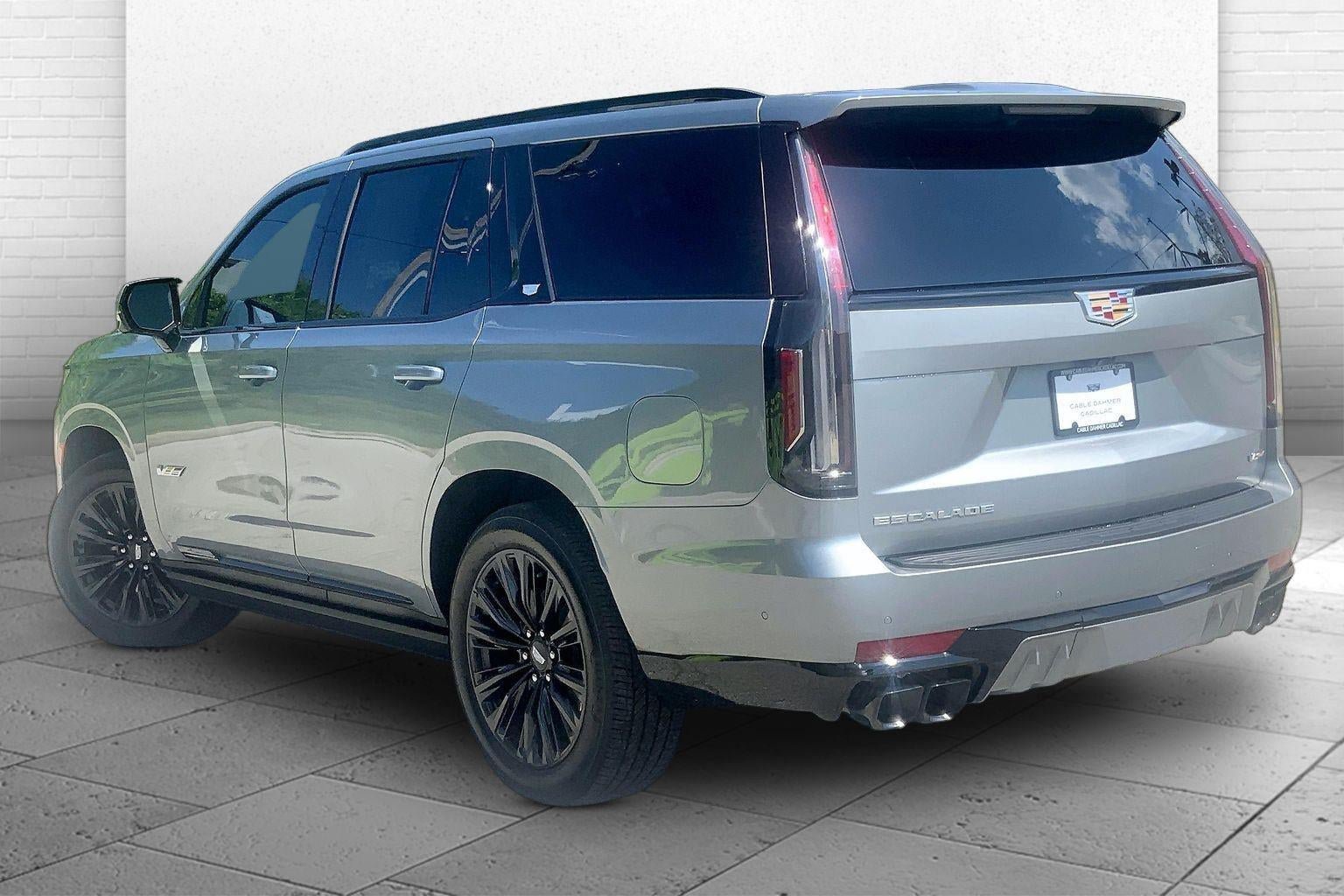 Certified 2024 Cadillac Escalade V AWD/4WD image 11