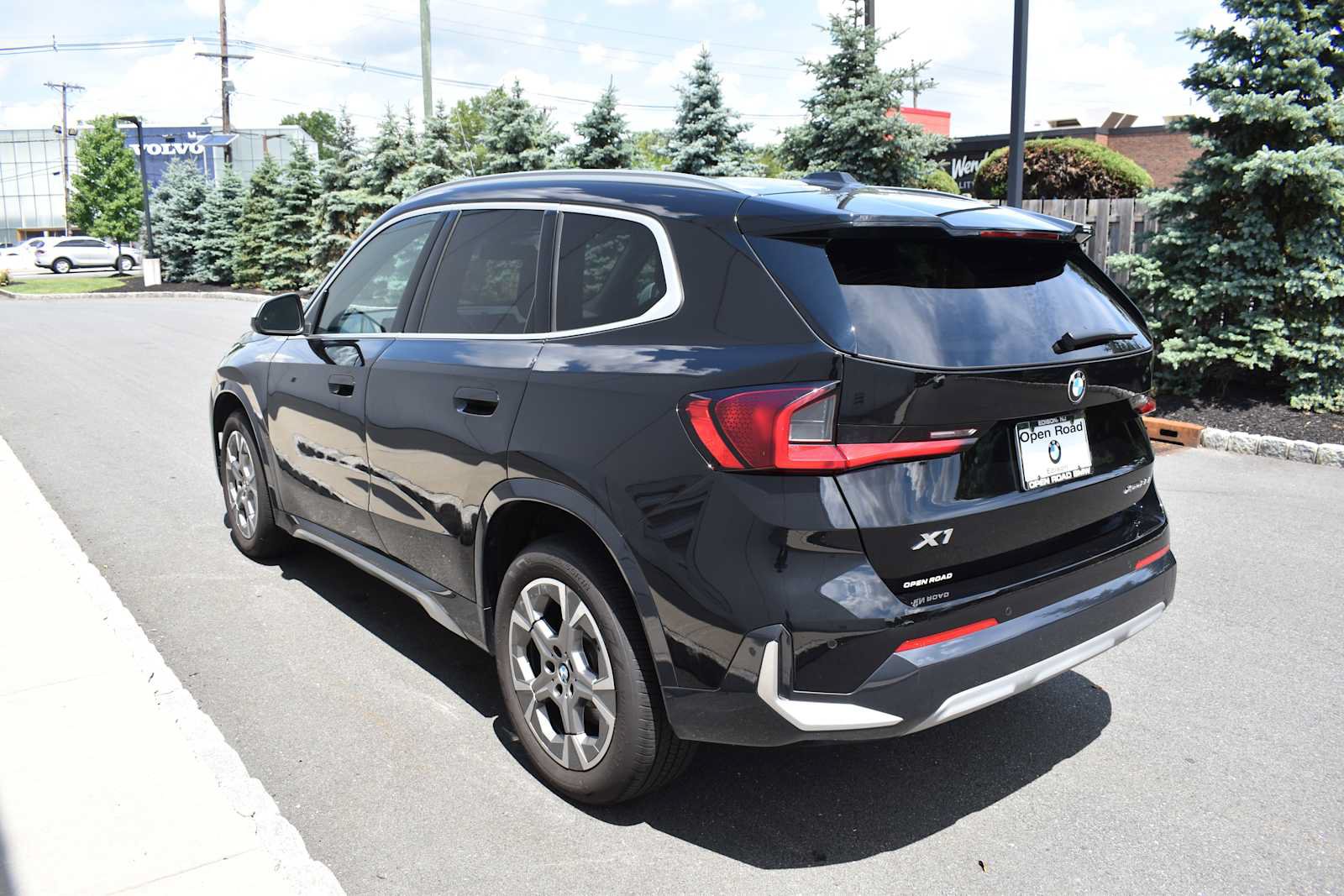 Used 2024 BMW X1 xDrive28i w/ Convenience Package AWD/4WD image 7