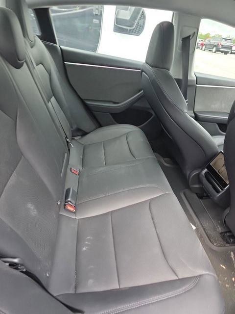 Used 2024 Tesla Model 3 Standard Range RWD image 16