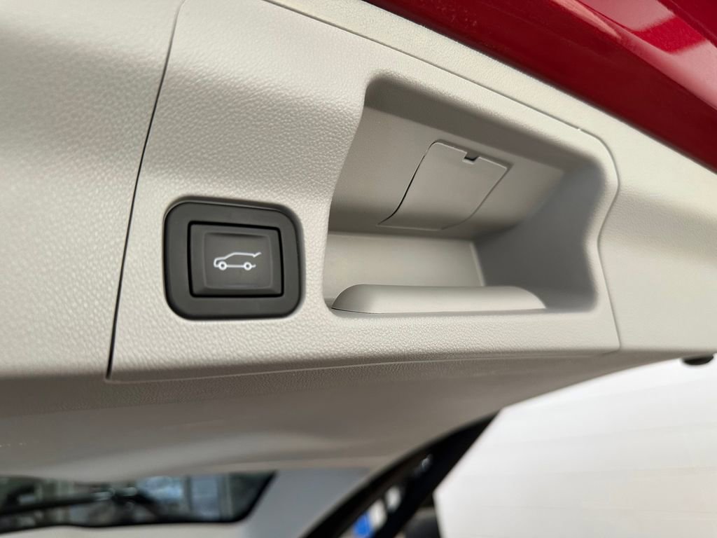 Used 2020 GMC Acadia SLT image 45