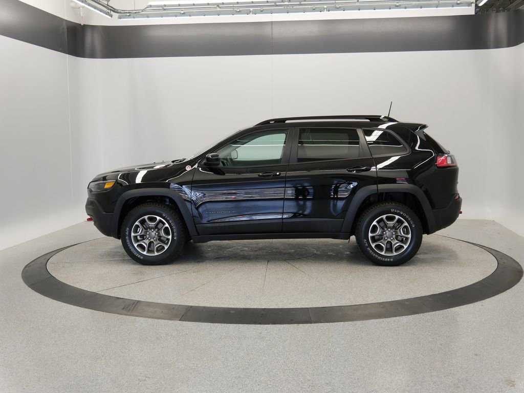 Certified 2022 Jeep Cherokee Trailhawk w/ Premium Leather Package image 45