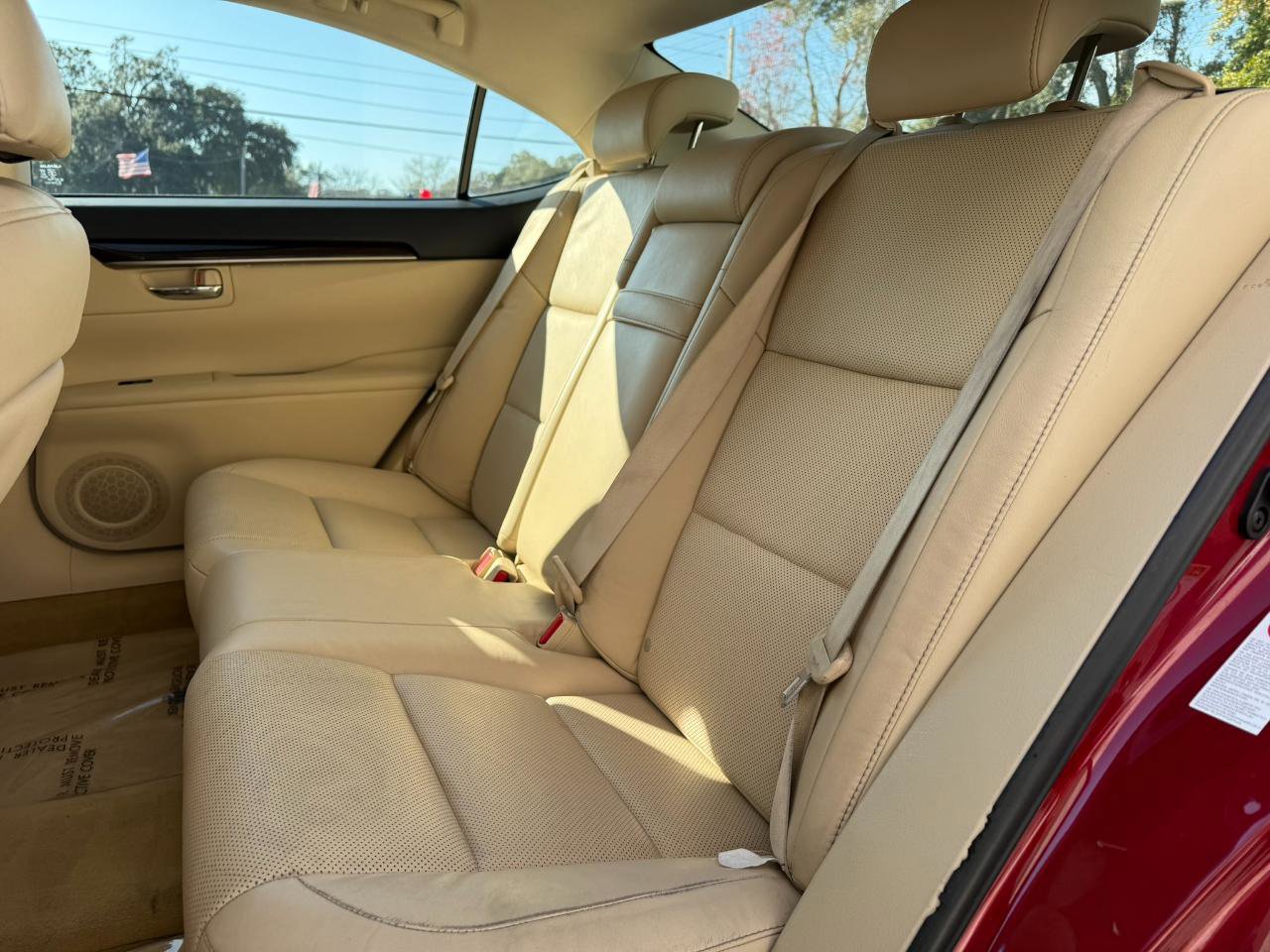 Used 2014 Lexus ES 350 w/ Luxury Package FWD image 24