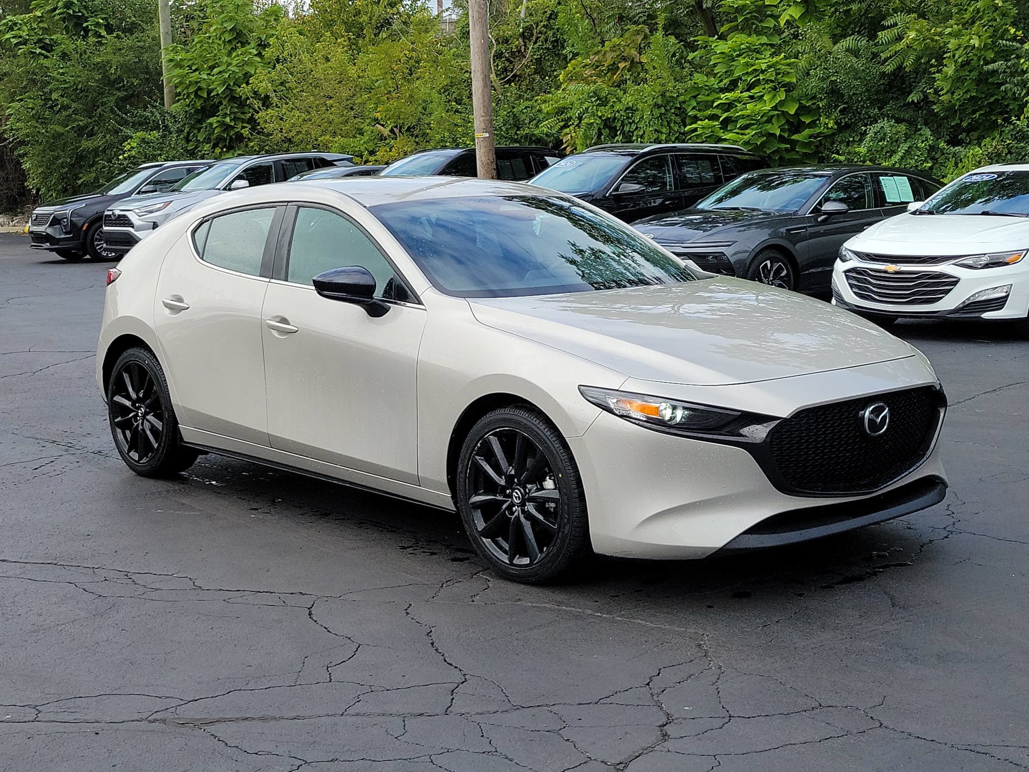 Used 2025 MAZDA MAZDA3 s Sport FWD image 2