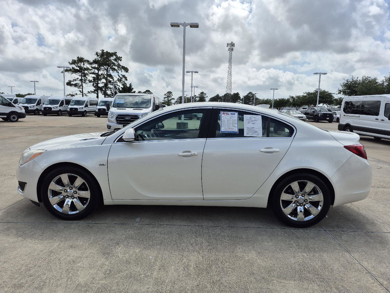 Used 2015 Buick Regal Premium image 16
