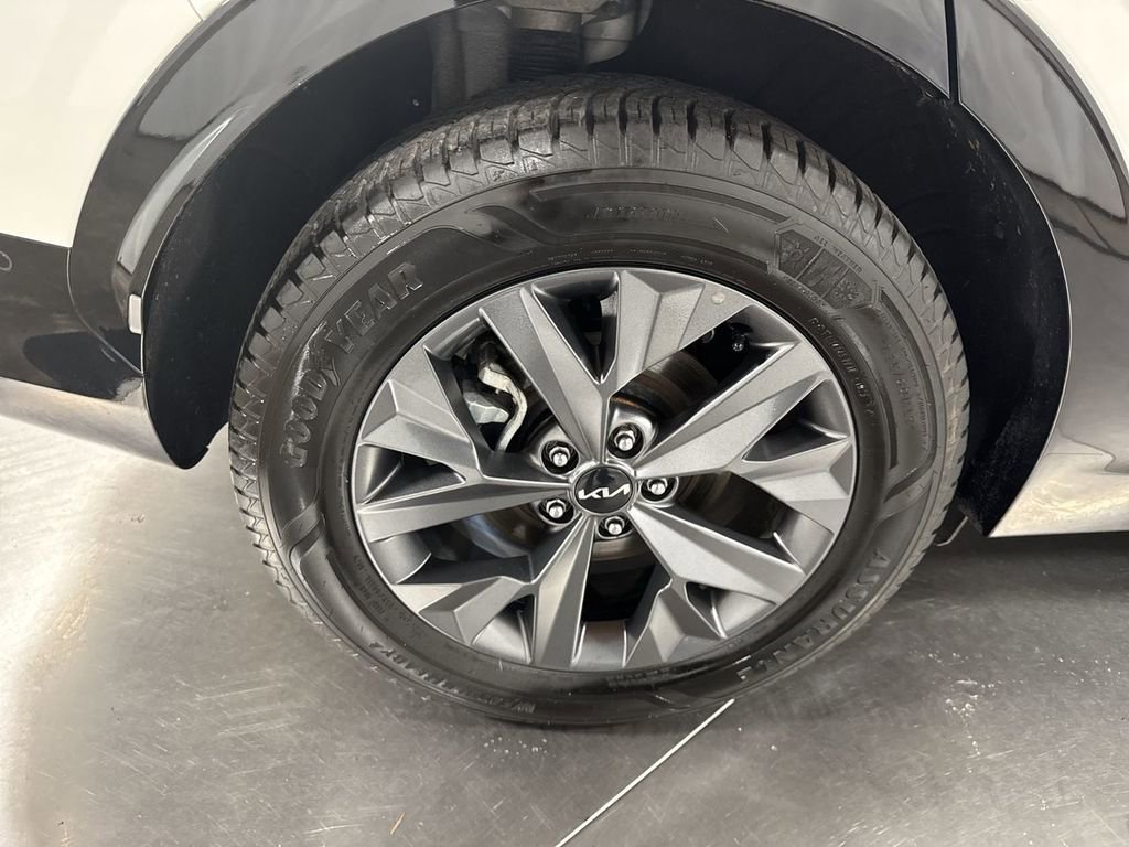 Used 2023 Kia Sportage SX Prestige image 13