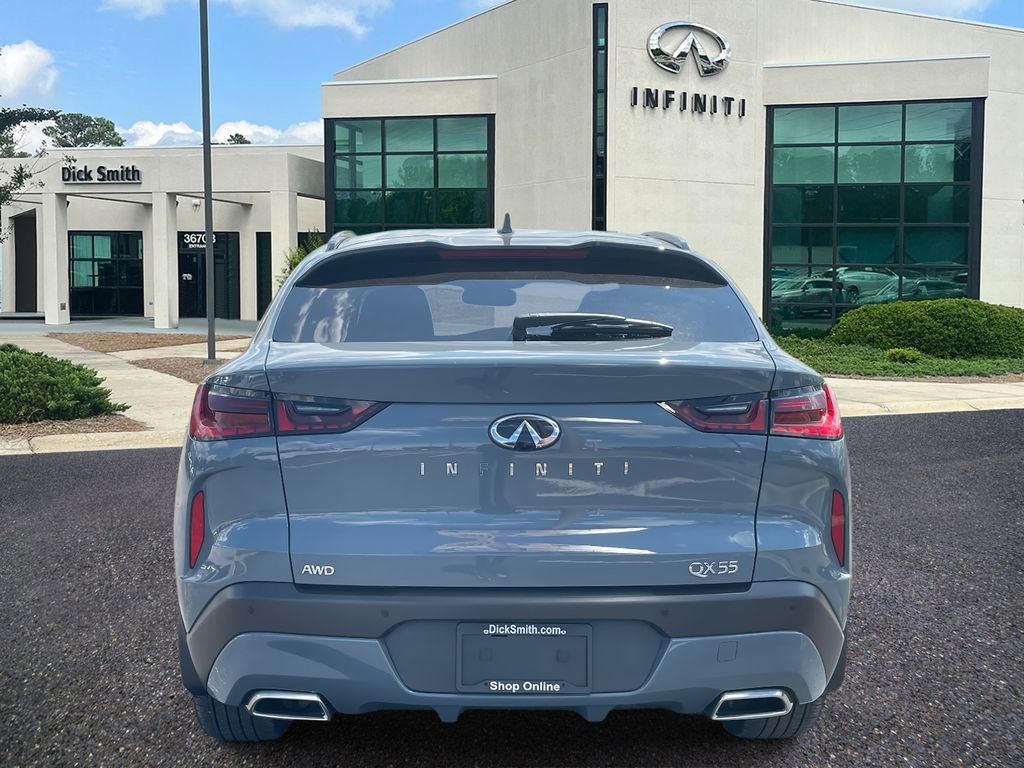 Used 2023 INFINITI QX55 Essential image 5