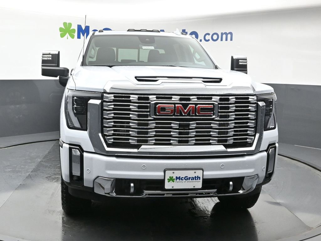 New 2026 GMC Sierra 3500 Denali w/ Technology Package image 4