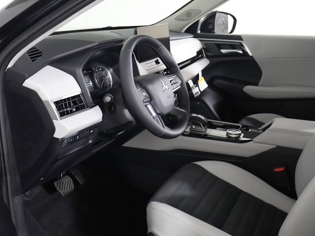 New 2026 Mitsubishi Outlander SE AWD/4WD image 26