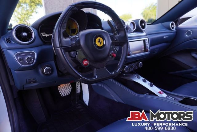 Used 2015 Ferrari California T image 5