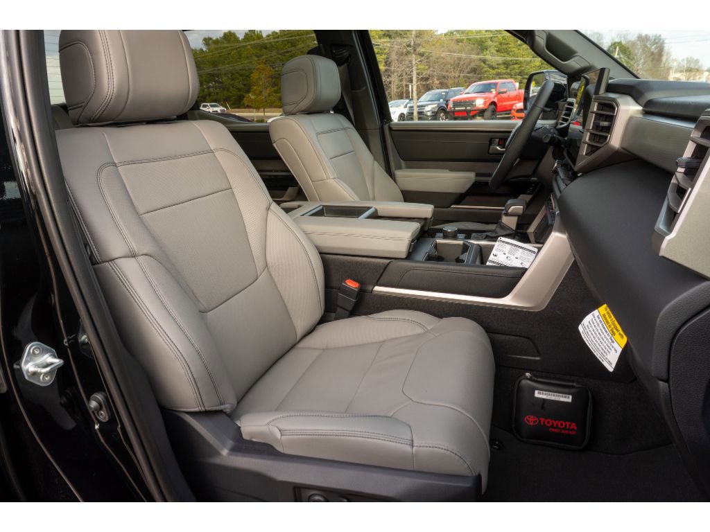 New 2026 Toyota Tundra Limited image 17