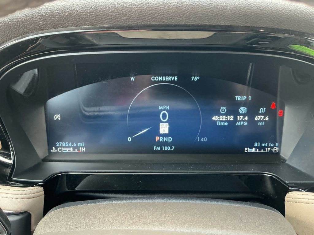 Certified 2023 Lincoln Corsair Reserve w/ Equipment Group 201A image 19