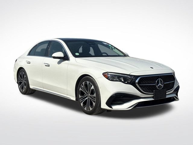 Used 2025 Mercedes-Benz E 350 Sedan w/ Winter Package image 9