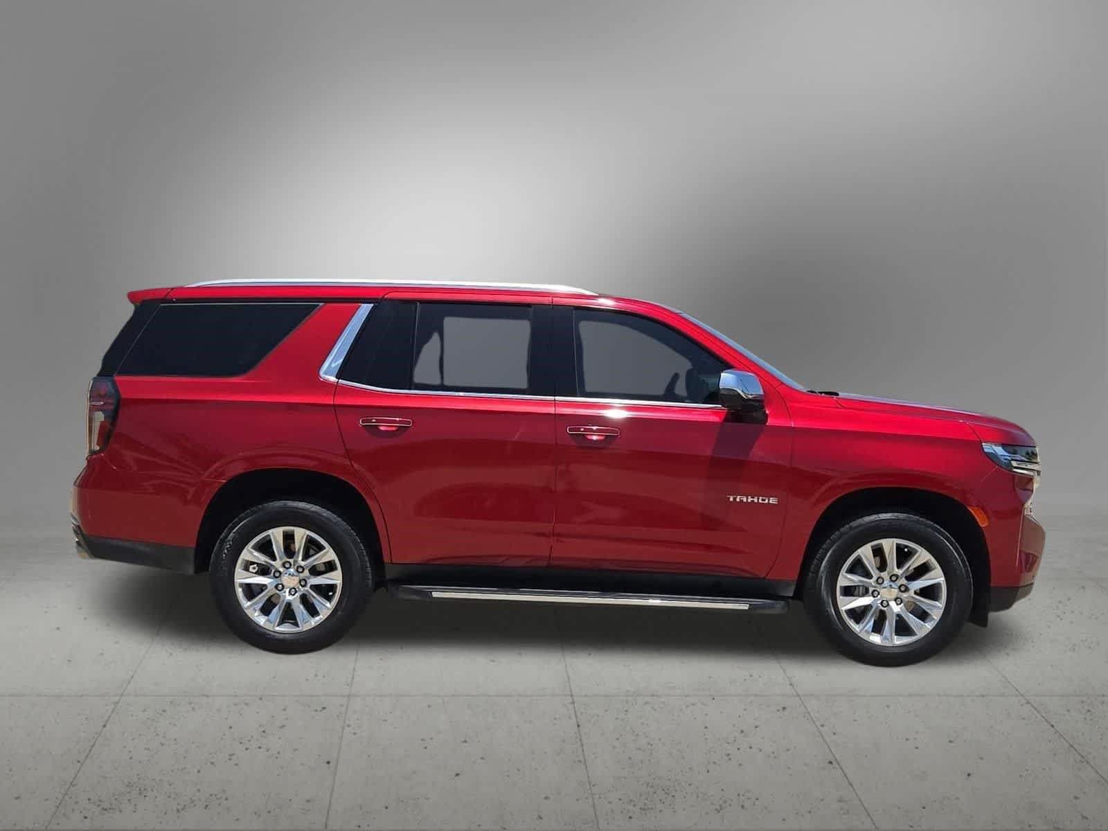 Used 2024 Chevrolet Tahoe Premier w/ Premium Package AWD/4WD image 7