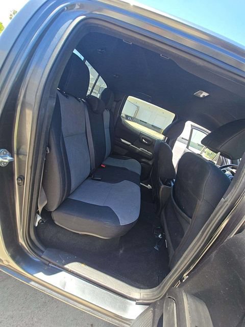 Used 2023 Toyota Tacoma TRD Off-Road RWD image 7