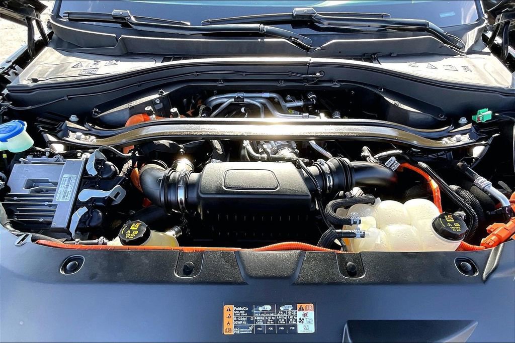 Used 2021 Lincoln Aviator Grand Touring AWD/4WD image 8