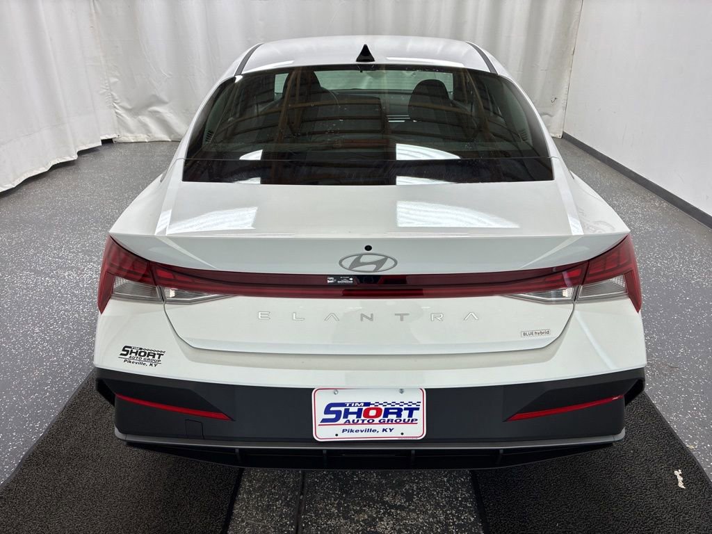 New 2026 Hyundai Elantra Blue image 5