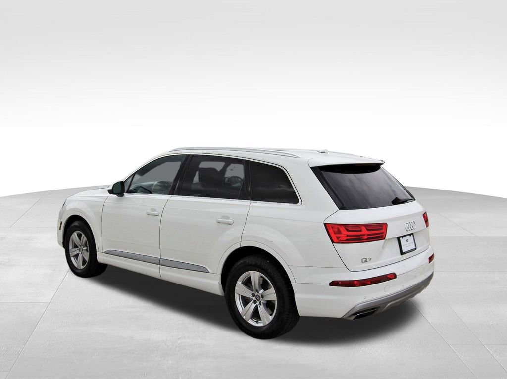 Used 2019 Audi Q7 2.0T Premium w/ Convenience Package image 3