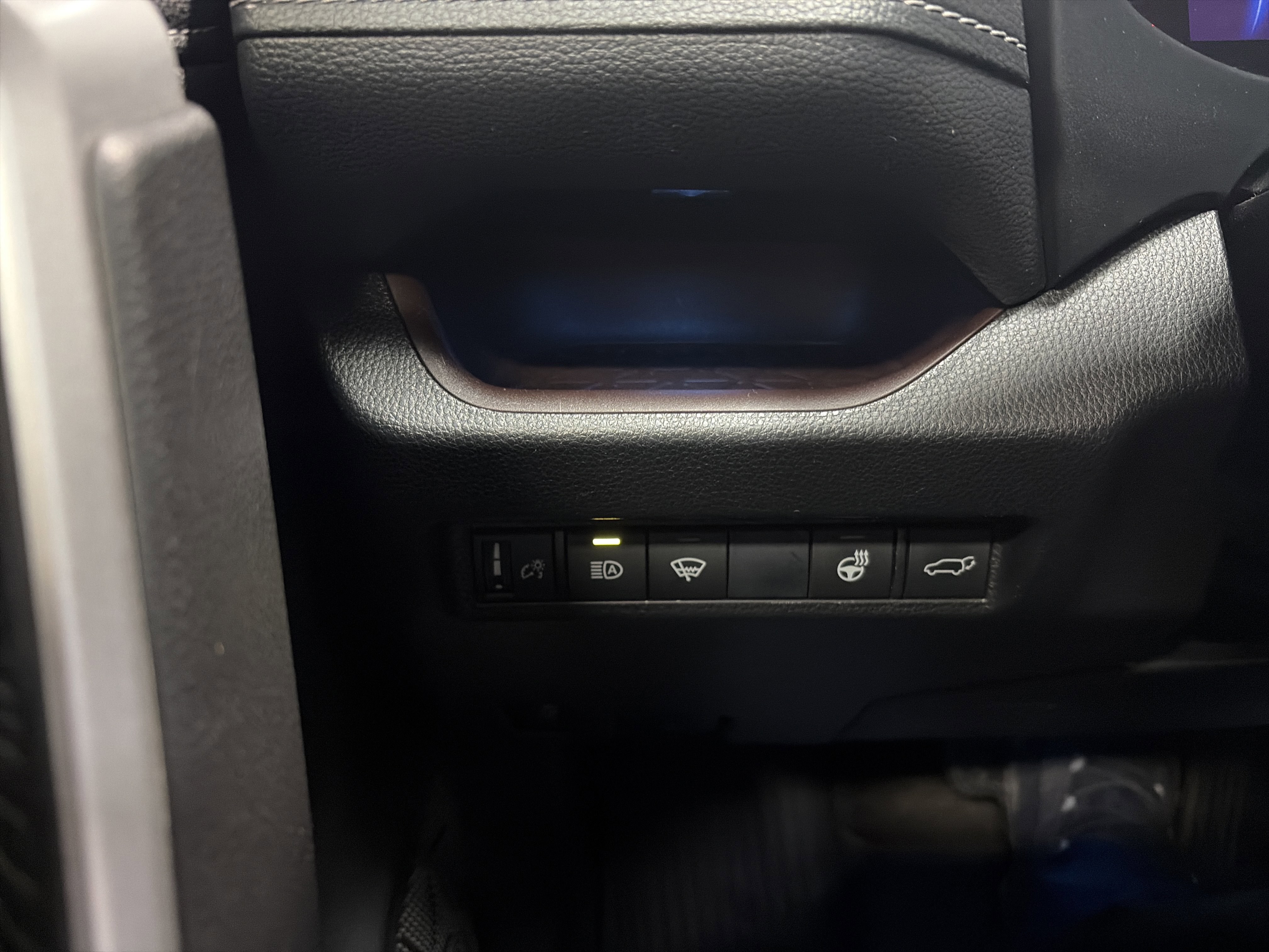 Used 2021 Toyota RAV4 Limited w/ Limited Grade Weather Package image 19