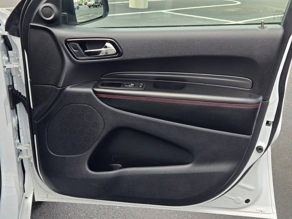 Used 2025 Dodge Durango GT AWD/4WD image 6