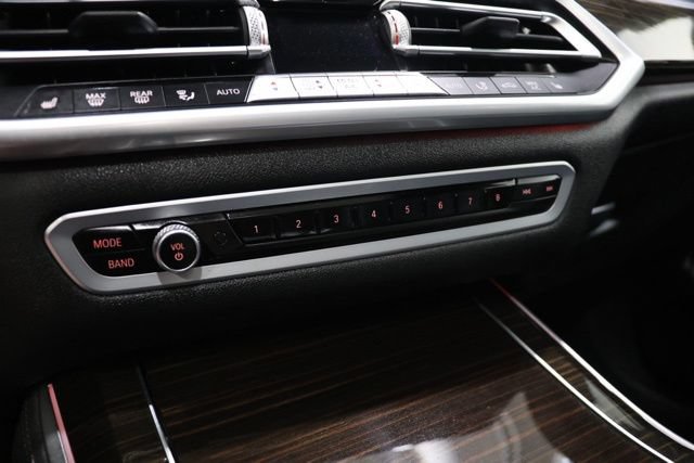 Used 2020 BMW X5 sDrive40i w/ Premium Package RWD image 29
