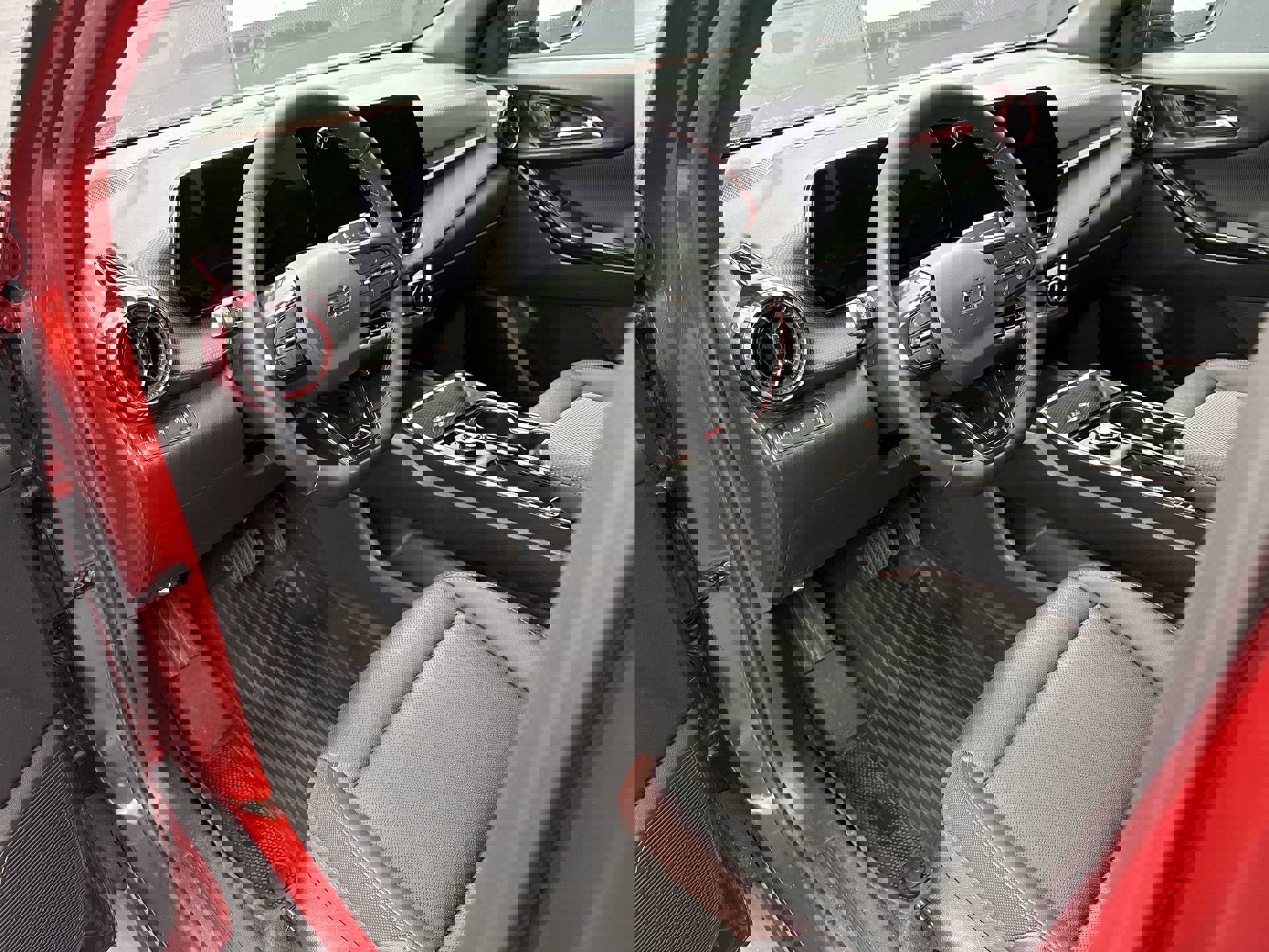 Certified 2025 Chevrolet Equinox RS image 12