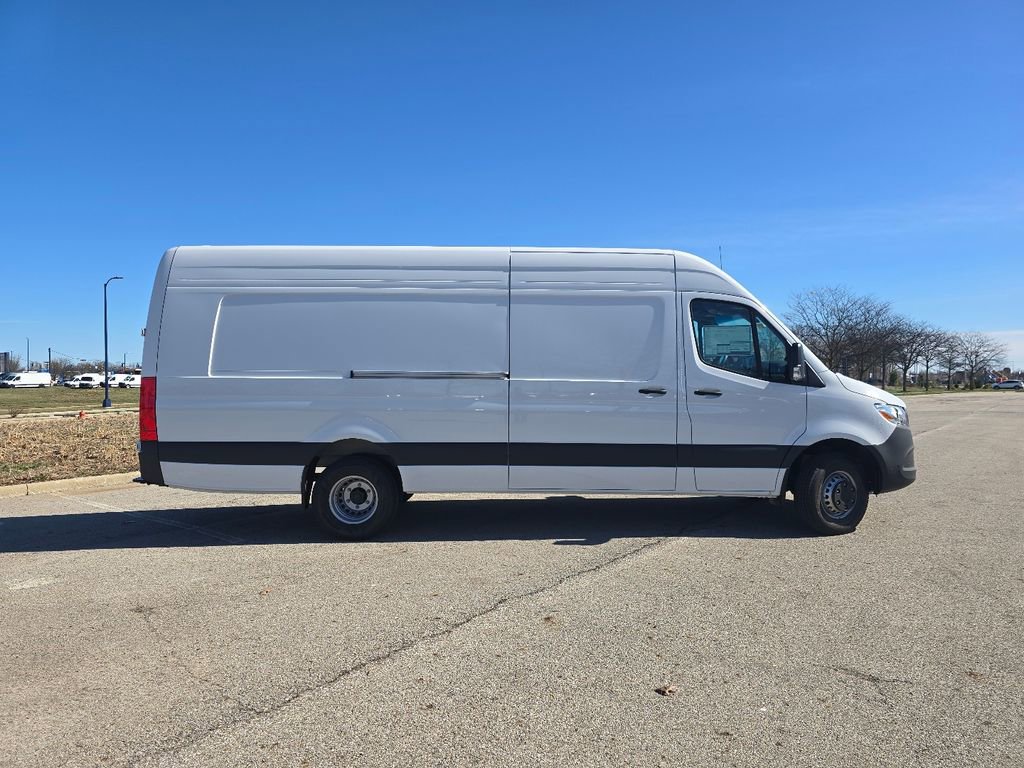 New 2026 Mercedes-Benz Sprinter 4500 image 11