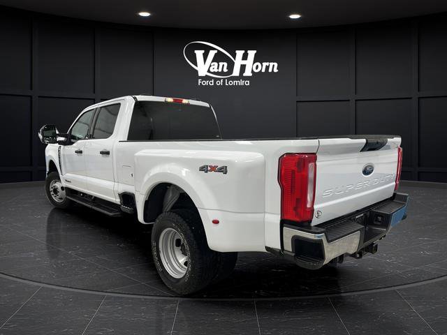 Used 2023 Ford F350 XLT image 5