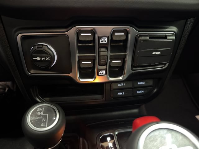 New 2026 Jeep Gladiator Sport AWD/4WD image 19