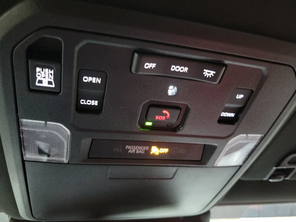 Used 2025 Toyota Tacoma TRD Pro AWD/4WD image 21