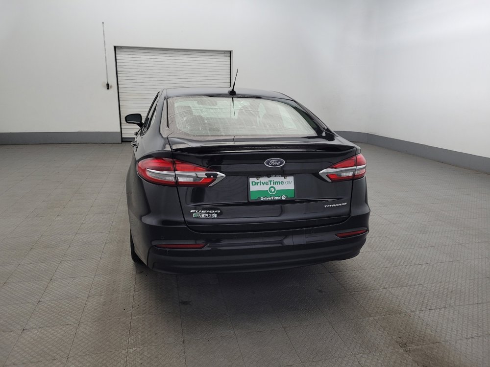 Used 2019 Ford Fusion Energi Titanium image 6