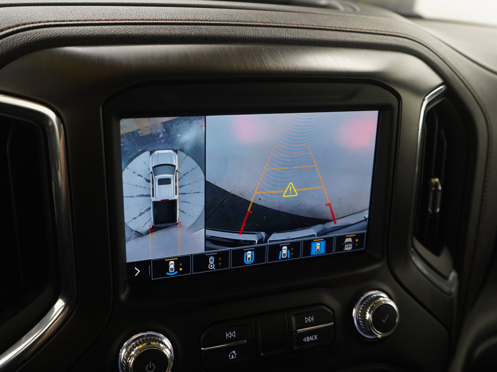 Used 2022 GMC Sierra 1500 AT4 w/ AT4 Premium Package AWD/4WD image 20
