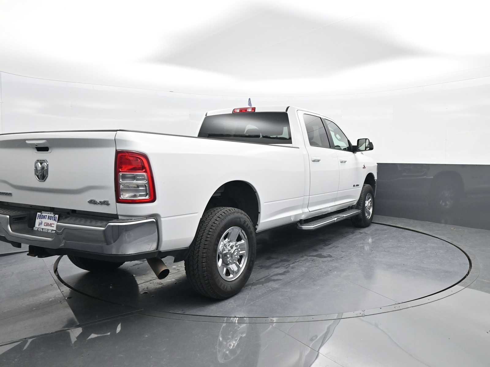 Used 2022 RAM 3500 Big Horn image 7
