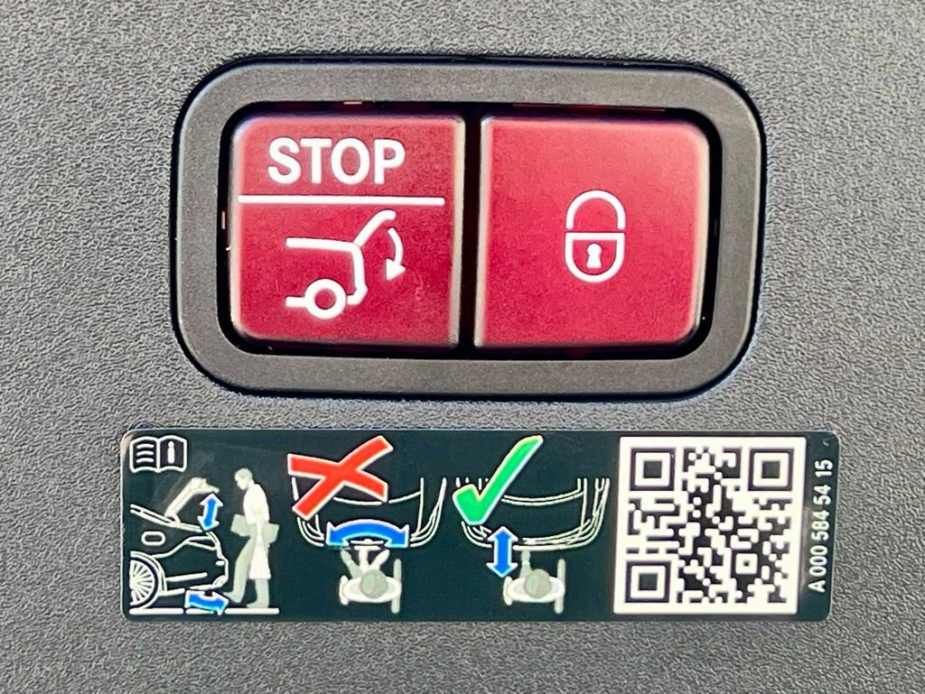 Certified 2023 Mercedes-Benz AMG GT 43 image 47