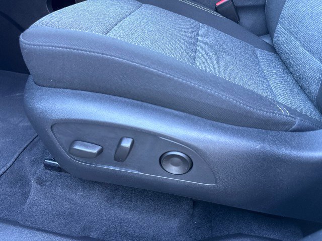 Certified 2025 GMC Acadia Elevation image 17