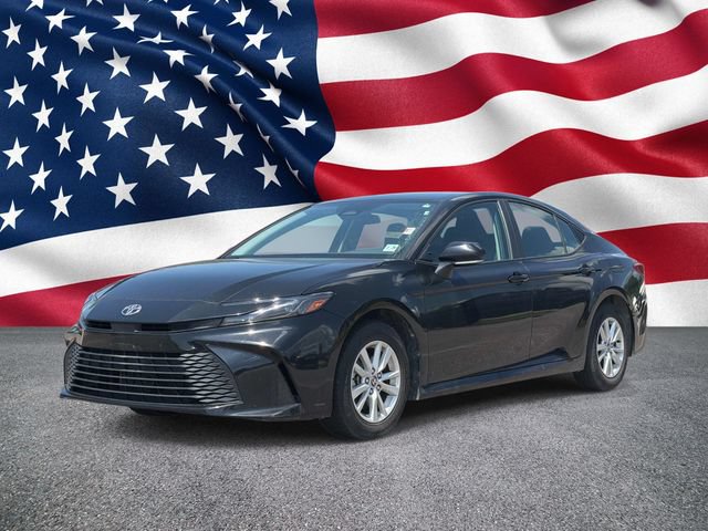 Used 2025 Toyota Camry LE FWD image 12