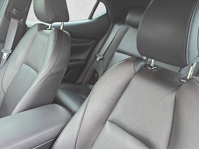 Used 2021 MAZDA MAZDA3 Hatchback w/Premium Plus Pkg image 15
