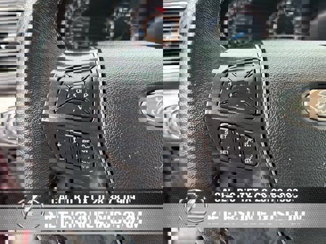 Used 2018 Ford Explorer Platinum image 28