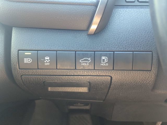 Used 2022 Toyota Camry XSE FWD image 23
