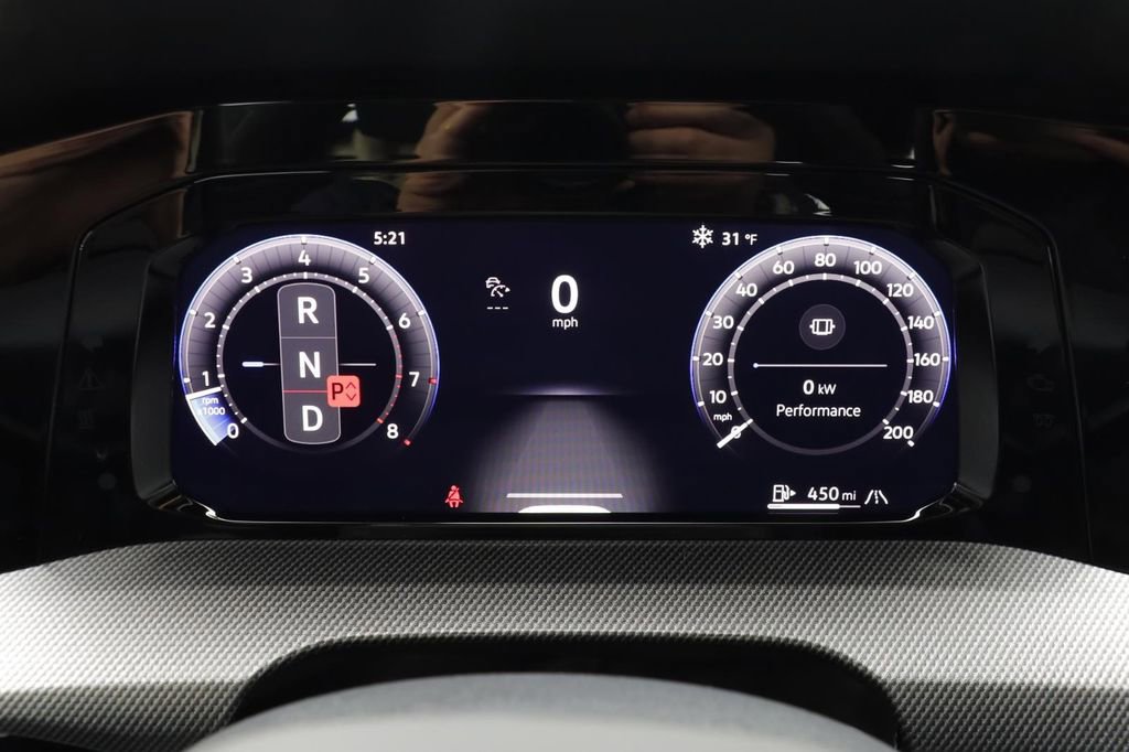 New 2026 Volkswagen Golf image 9